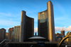 Die neue City Hall auf dem Nathan Phillips Square